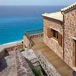 Beyond Villa Áyios Nikítas