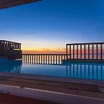 Villa Beyond