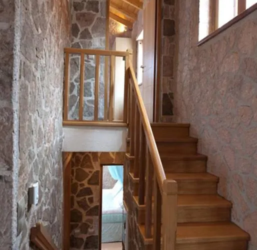 Beyond Villas * Áyios Nikítas